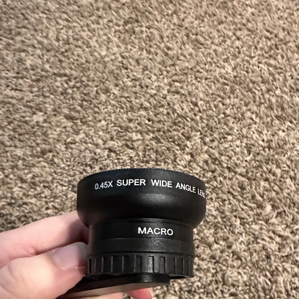Versatile Black Camera Lens by [Brand]